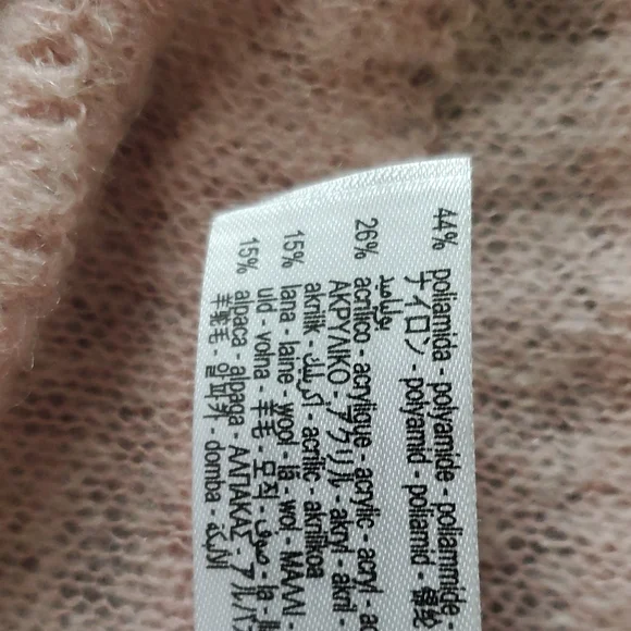 🌺 Pink Ruffled Women's Sweater - Picture 7 of 7